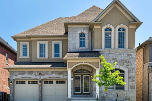 25 Lyle Way Brampton